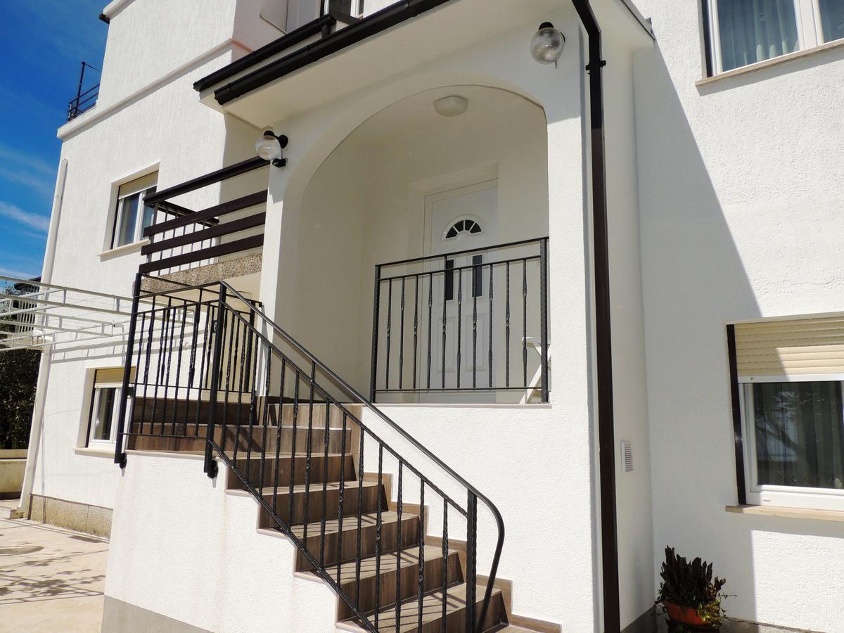 Apartments Zarko Brzac Ngoại thất bức ảnh